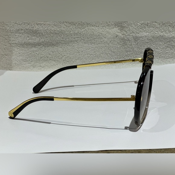 LV RARE Boogie Nights Racing Sunglasses. Gently used with case and box. - Picture 3 of 6